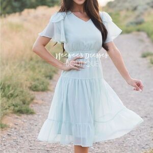 Mint/seafoam grean dress